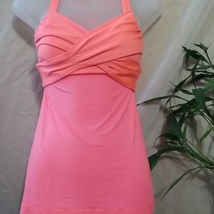 Lululemon muscle tee